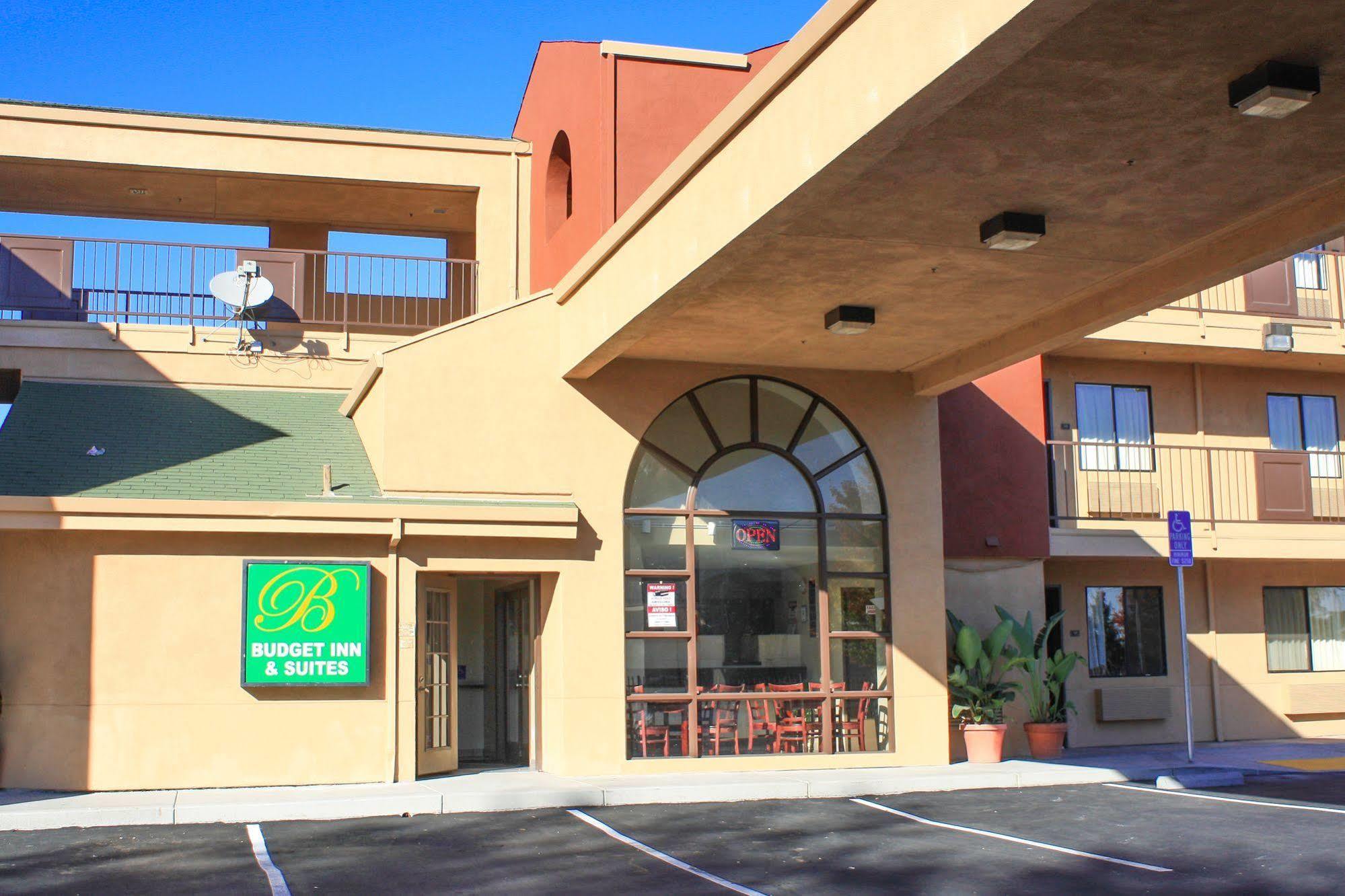 Budget Inn And Suites Stockton Yosemite Extérieur photo